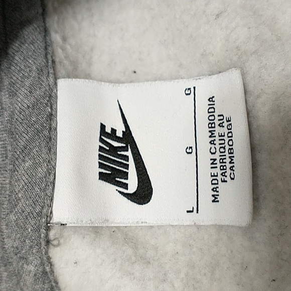 Nike pullover - Picture 10 of 10
